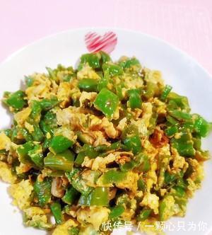 家常鸡蛋菜谱，不一样的辣椒炒鸡蛋，下饭神器，今晚米饭不够吃