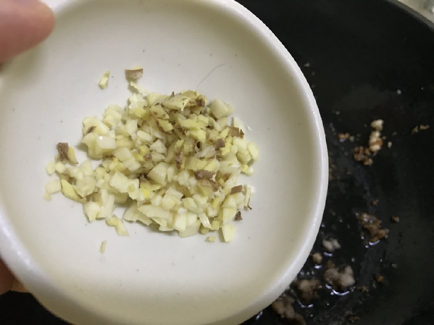 这么做面条,好吃到盘底都要舔光,儿子天天嚷着要吃