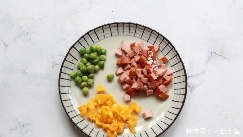 比蛋糕还好吃的早餐，不用烤箱不发面，婆婆也夸赞，10分钟端上桌