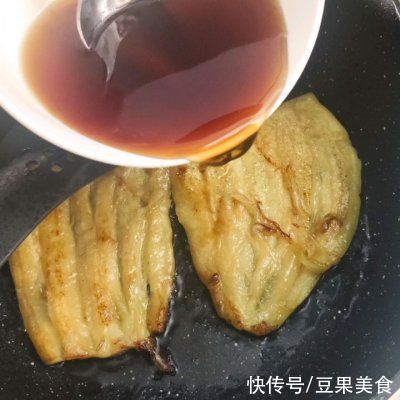 让你停不下筷子的仿鳗鱼烧（烧茄子）