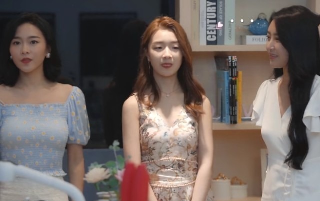 关注|CP早就落实,看到男方微博关注的第一个女生是谁,原来都猜错了