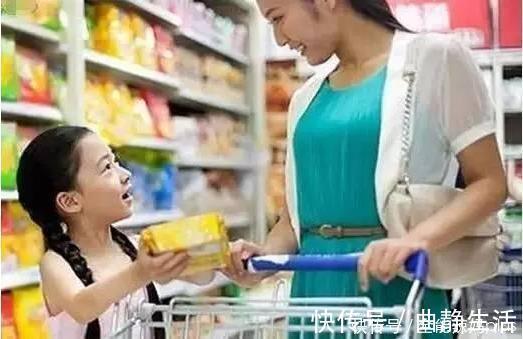 暴躁症|“从不吃零食”的娃,长大后是什么样?难逃3种结局,家长该看看