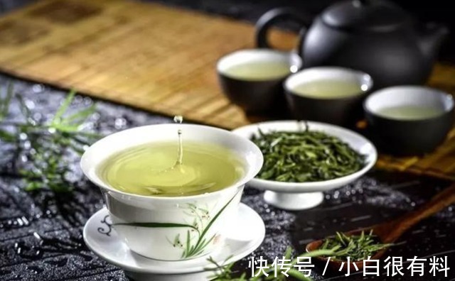 喝茶|喝白开水的人与长期喝茶的人相比，哪个更健康？