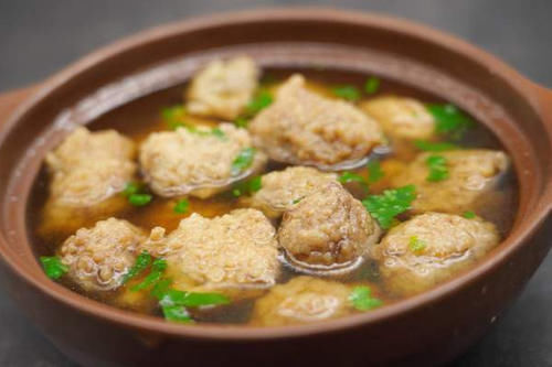 丸子|做肉丸子，大厨教你一招，多放1味料，丸子Q弹筋道，汤鲜味美