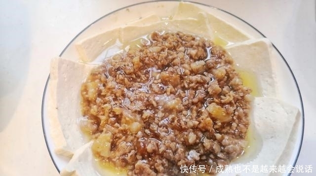 广州一家四口的午餐,家常便饭吃得香,做法简单,节后这样吃舒服