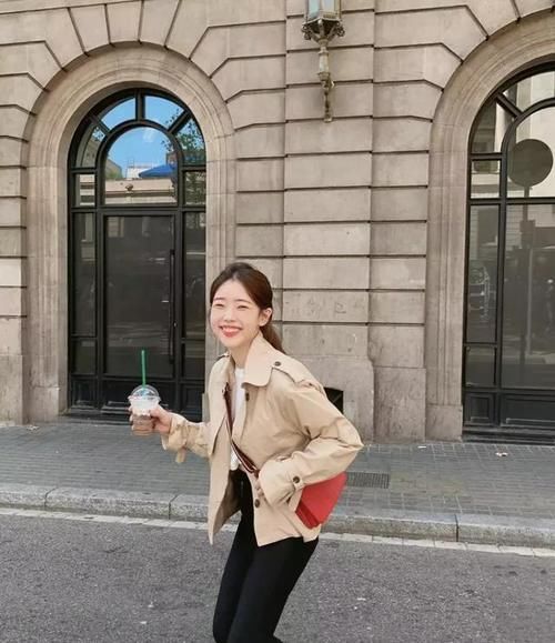 穿搭|必备的风衣,谁穿谁好看,展现最好的自己!!