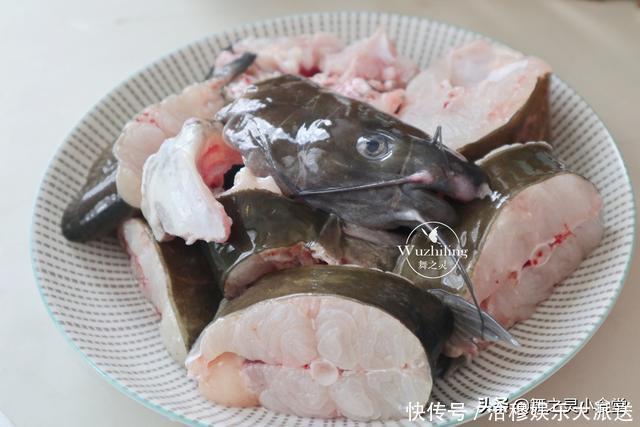秋天了，有条件多吃这鱼，肉质肥美纯天然，增强体质少生病