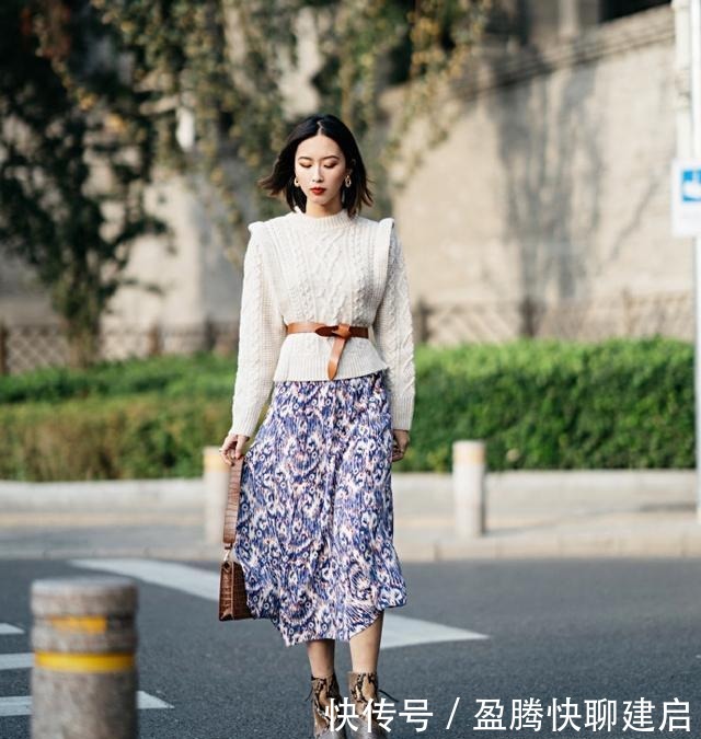 厚毛衣+裙子,毛衣+裤子,冬天就该这么穿,洋气炸了!