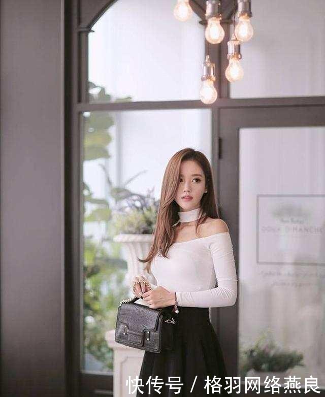 淡雅|路人街拍, 小姐姐一字肩黑白搭配裙装, 白皙丰满身材清新淡雅