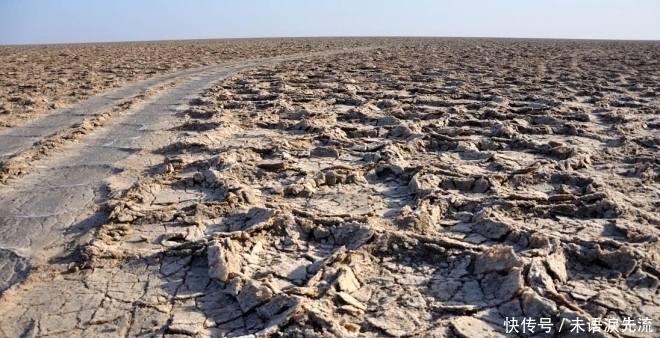 一个“人间地狱”的地方，竟有个顽强生存了3000年的非洲部落