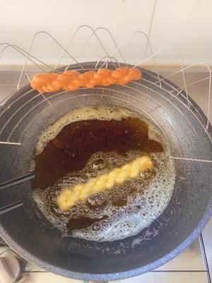  麻花|不加水的香酥小麻花（家庭版）