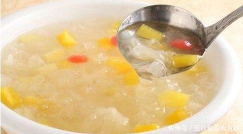 女人再节俭,4种碱性食物也要吃,补充雌激素,了解一下