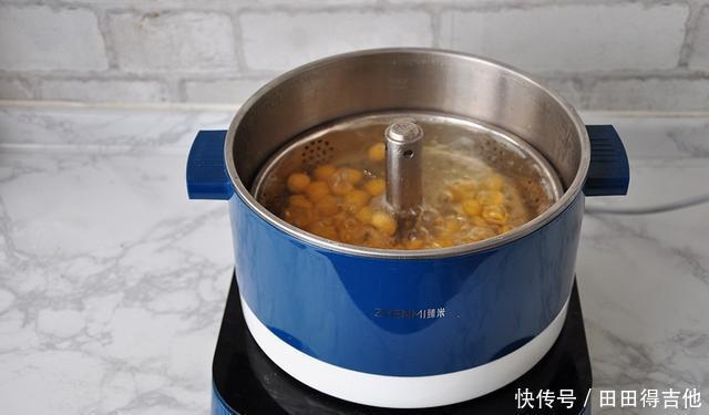 上桌|天冷之后女人可以多吃点它,暖身暖胃,上桌连汤汁都不剩