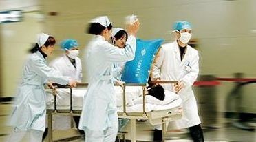 出血|儿子出生5天亲戚就来了,婆婆却大喊不好,医生给婆婆点赞!