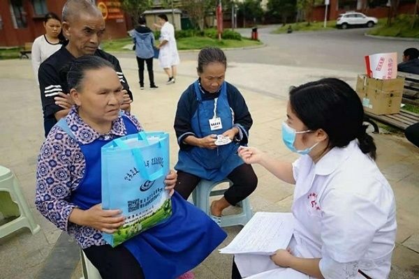 中国医师节|紫云多形式庆祝第四届“中国医师节”