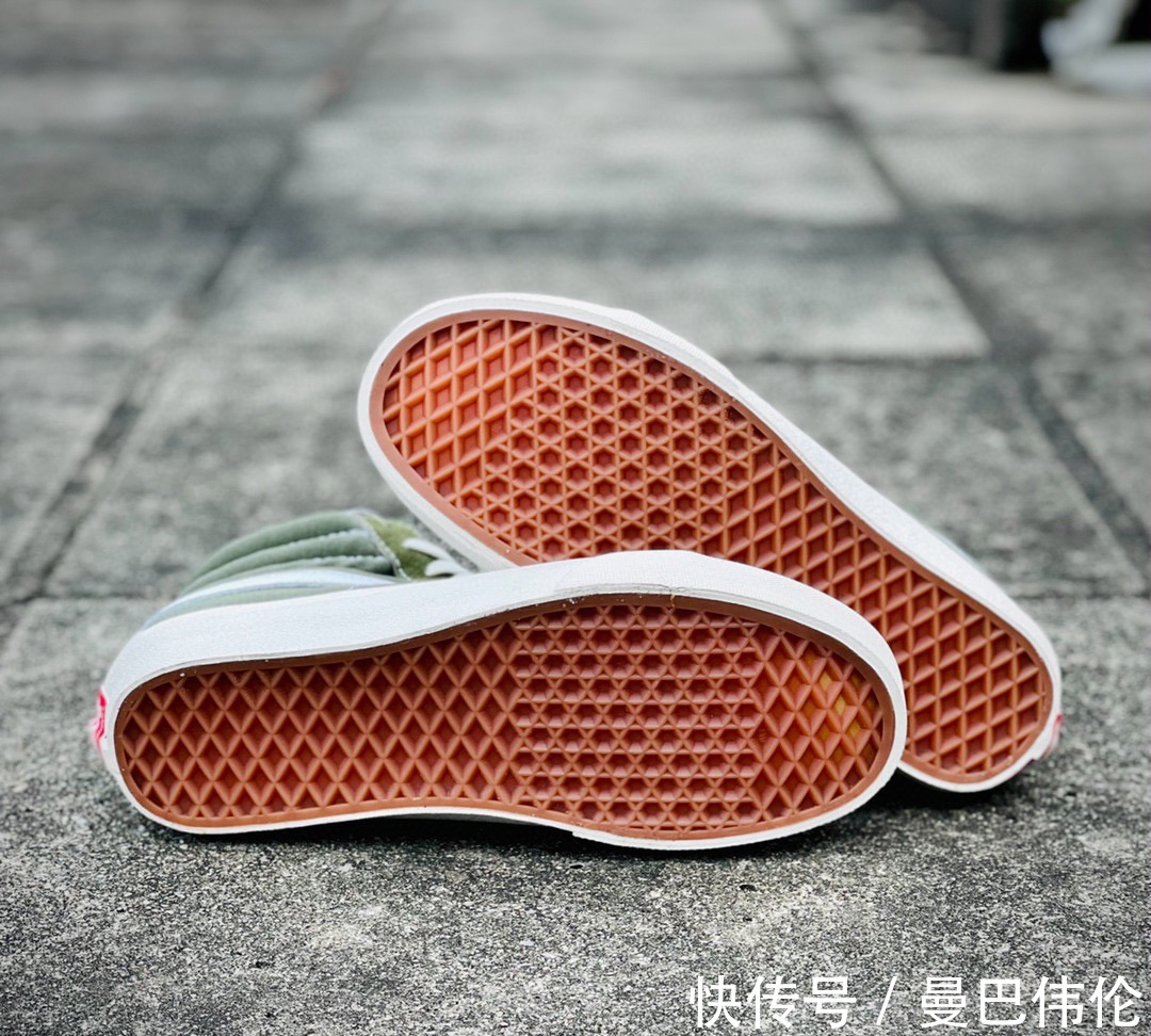 vault Vans SK8-Hi Vault OG 军绿高帮帆布鞋