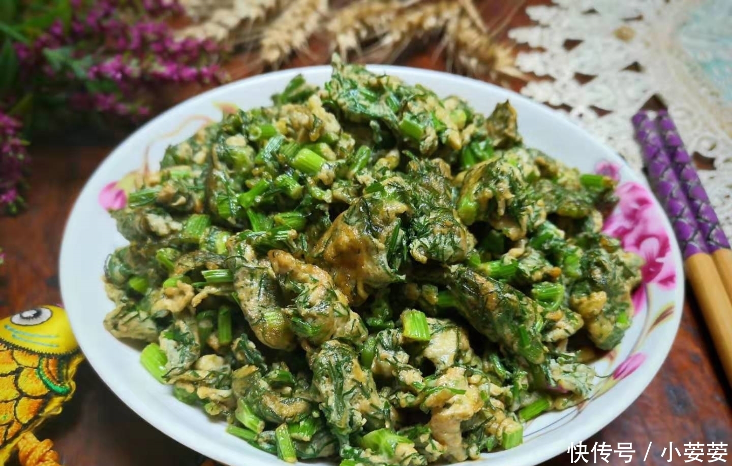 鸡蛋和这是绝配,晚饭炒一盘,隔天排宿便,小腹平坦,皮肤水灵