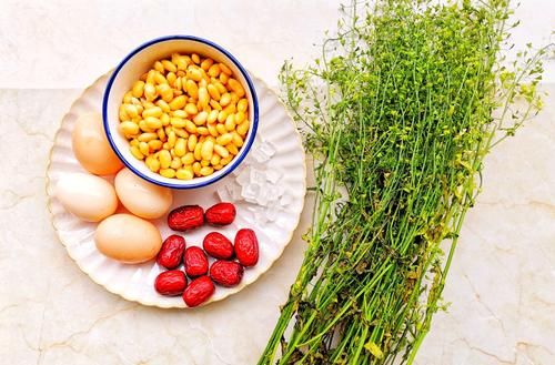 真正“补血库”找到了，鸡蛋和它煮一煮，气血双补，脸色更红润