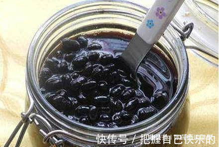 黑芝麻|黑豆和此物一起吃,头发黑了,色斑淡了,皮肤也好了