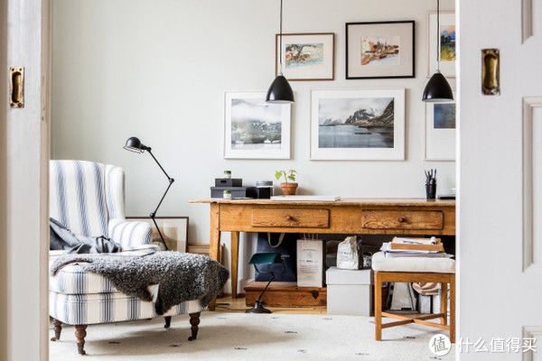 搭配|想要增加家的高级感，可以试试这几种「框画」搭配的小技巧