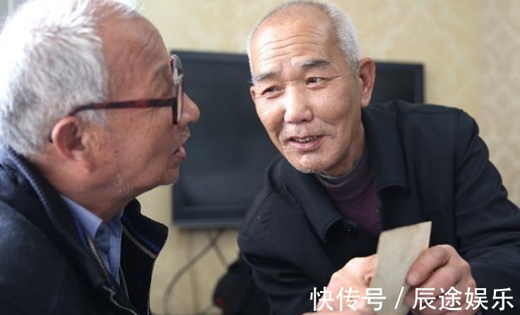 中老年人|百岁老人的长寿秘诀：好睡眠排最后，排第一位的可能很多人想不到