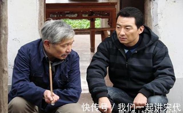 老人|有一种“新型啃老”正在流行,老人有苦难言,子女们却不愿承认