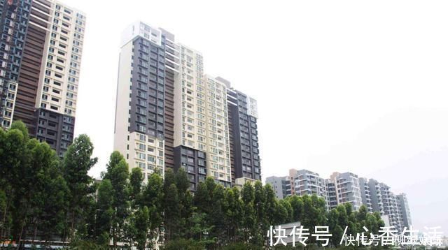 房地产|小区有“高层”和“低层”,亲戚不听劝买了高层,两年后就后悔了