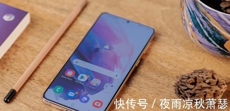 note|官方直降1800元，256GB+IP68防水，顶配三摄旗舰无奈已重回低价