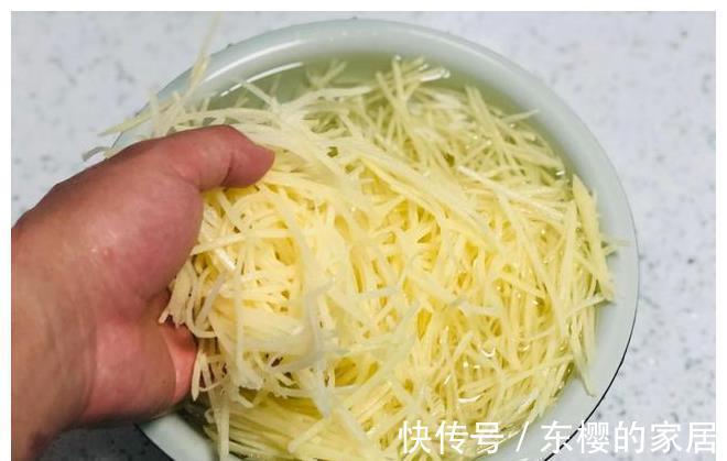 苹果|法国人称地下苹果，俄罗斯人称第二面包，营养丰富，三伏天多吃点