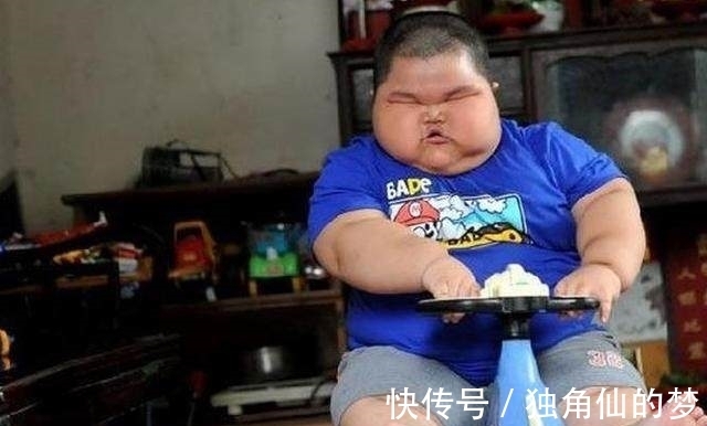 运动减肥|为何三岁孩童胖成一百五十斤?家长说已经成瘾戒不掉!