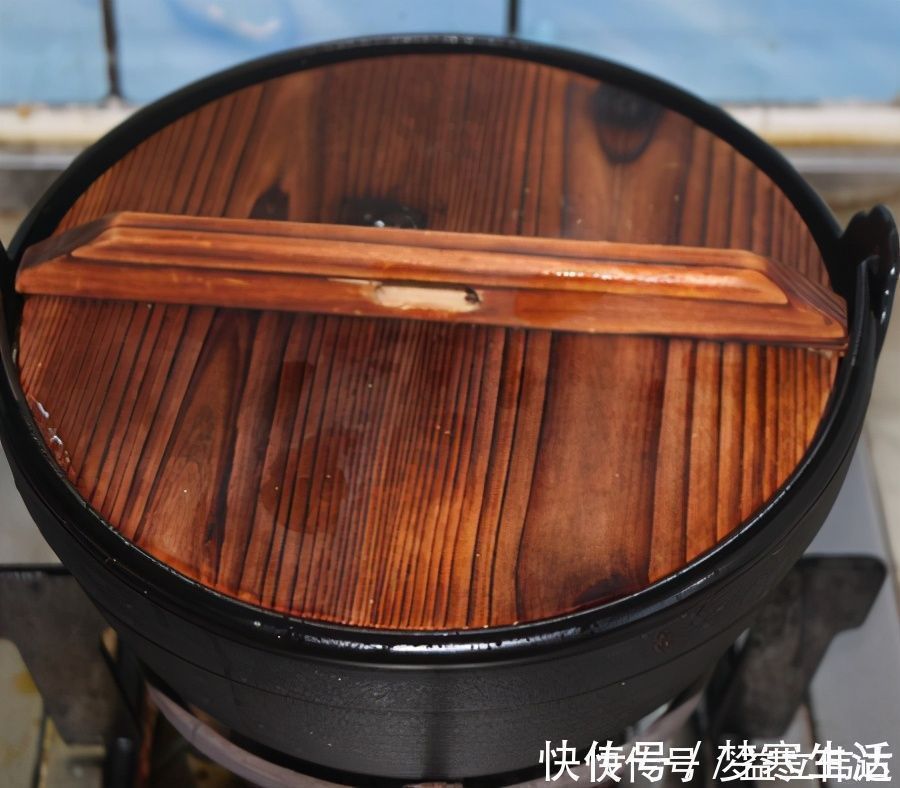 香菇|上了年纪之后,建议女性多吃这菜,营养不比牛奶差,常吃身体棒