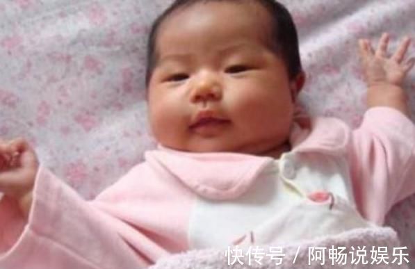 结果|出生6天宝宝还不睁眼,父母急忙带娃就医,医生看到结果却大笑