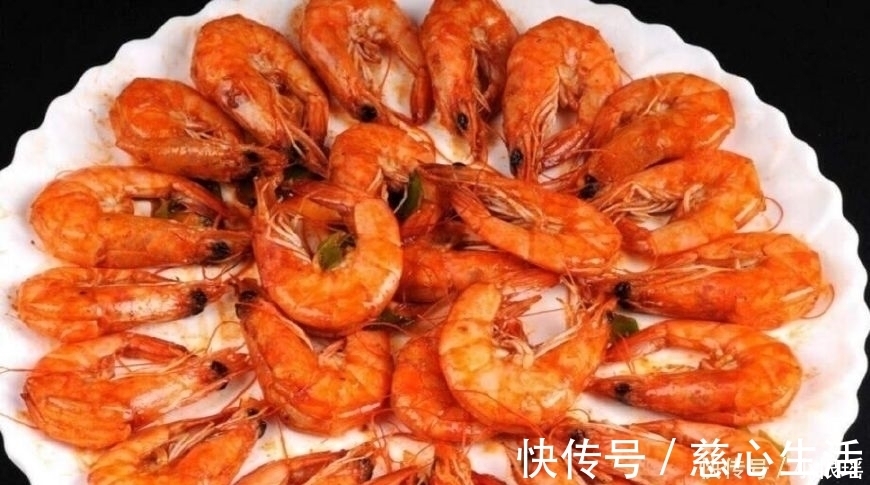 大虾|白水煮虾时，用冷水还是热水，很多人都弄错了，难怪虾不鲜有腥味