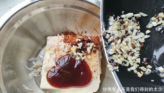 植物蛋白|最近大爱用它蒸包子，1元买2块，捏碎调成馅，嫩乎乎的真好吃