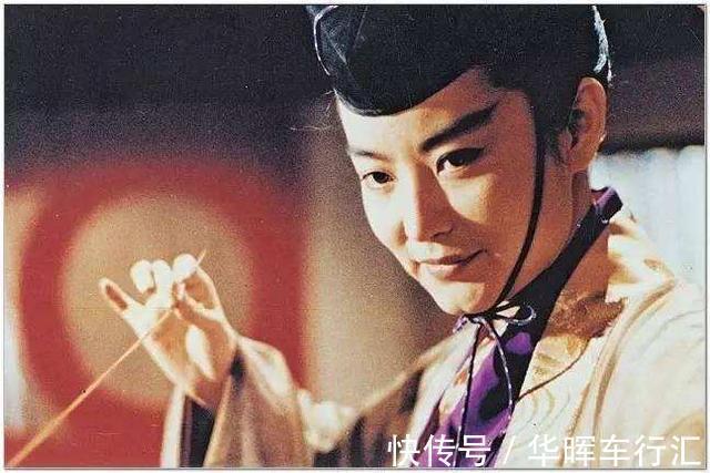 吸星大法@日月神教三部宝典,任我行与东方不败各练其一,最后一部无人练成