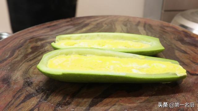 西葫芦这样做太好吃了,不炒不煎不凉拌,鲜嫩入味,营养不流失