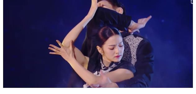 《舞蹈生》任璐瑶高光C位，张新童挤进前四，田轩宁意难平