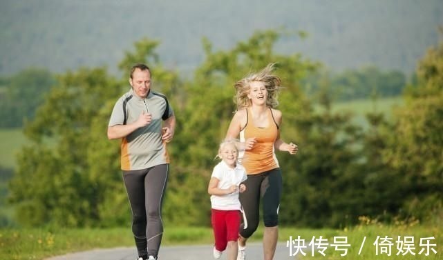 身高|奶奶的几个土办法,竟让孙子一年长高了8厘米