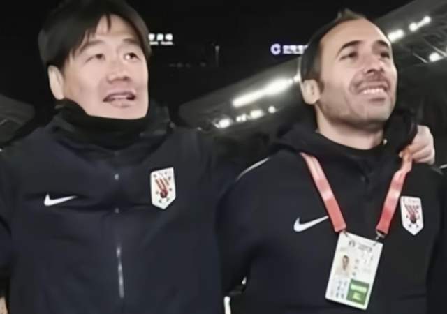 中国男足|情报灵通!国足已收集日本队最近所有训练情况:助教正在研究!