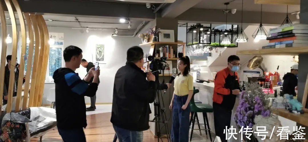 内卷|“哈尔滨1000万人口，900万人在探店”？