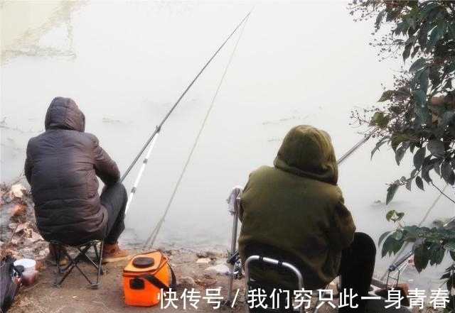 枣核型|冬季钓鱼选浮漂，认准2点，每次都能钓得过瘾