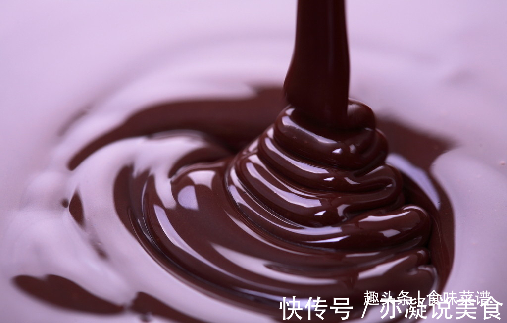 买巧克力时,认清“可可脂”和“代可可脂”,很多人不懂还在上当