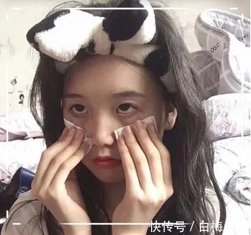 卸妆|女孩子洗脸时的“3禁忌”，多数00后已成习惯，难怪越长越丑