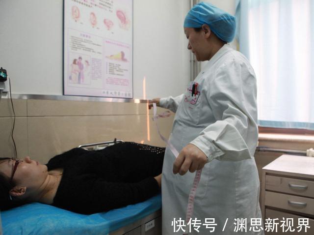 老大|“儿子,爸妈年纪大了”,3岁弟弟交给你了,儿子回答令妈妈大哭