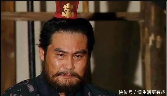 挡住|吕布是三国演义第一猛将,除了张飞,能挡住他百余合的只有这四位