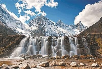  缤纷|追秋去 彩叶缤纷如打翻调色板