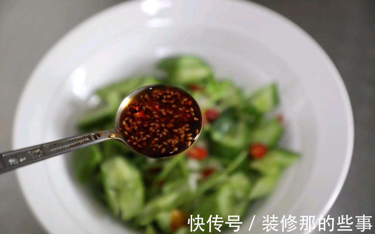 料汁|很简单的一道快手凉拌菜,清脆爽口又健康,开胃下饭