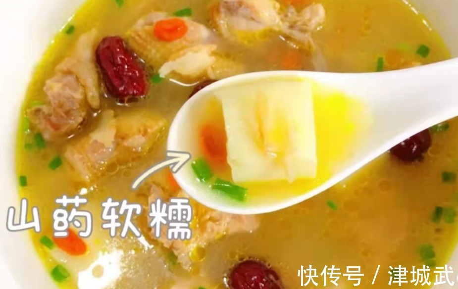鸡汤|秋冬进补,多给家人喝这款汤,补血益气,营养极高,女性要多喝