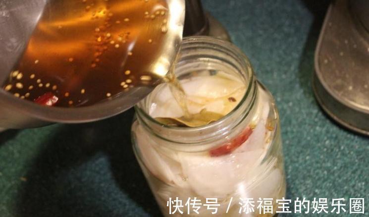 腌萝卜,记住一个窍门,腌好后爽脆入味,想吃再也不用出去买了