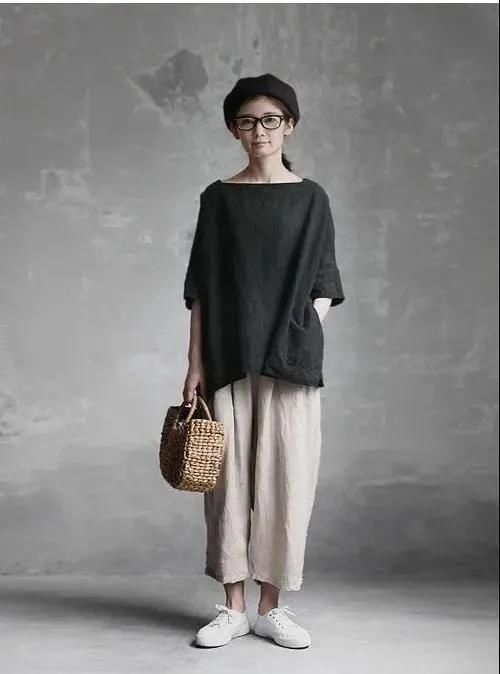 日本小个子妈妈今夏最爱盐系风简约清爽干净气质，减龄又显高